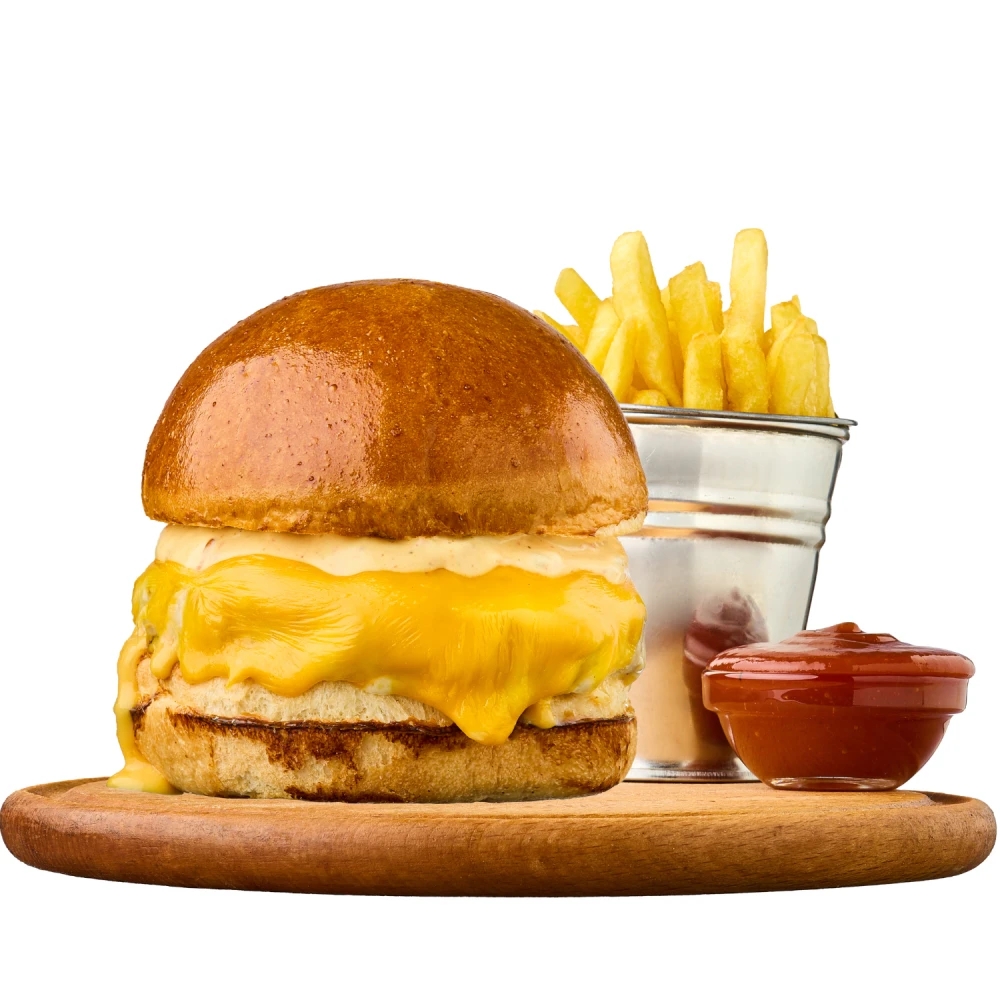 Supercheese of the menu: Cheese burger, with French fries and ketchup sauce